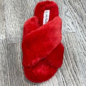 NIB Fuzzy Slipper